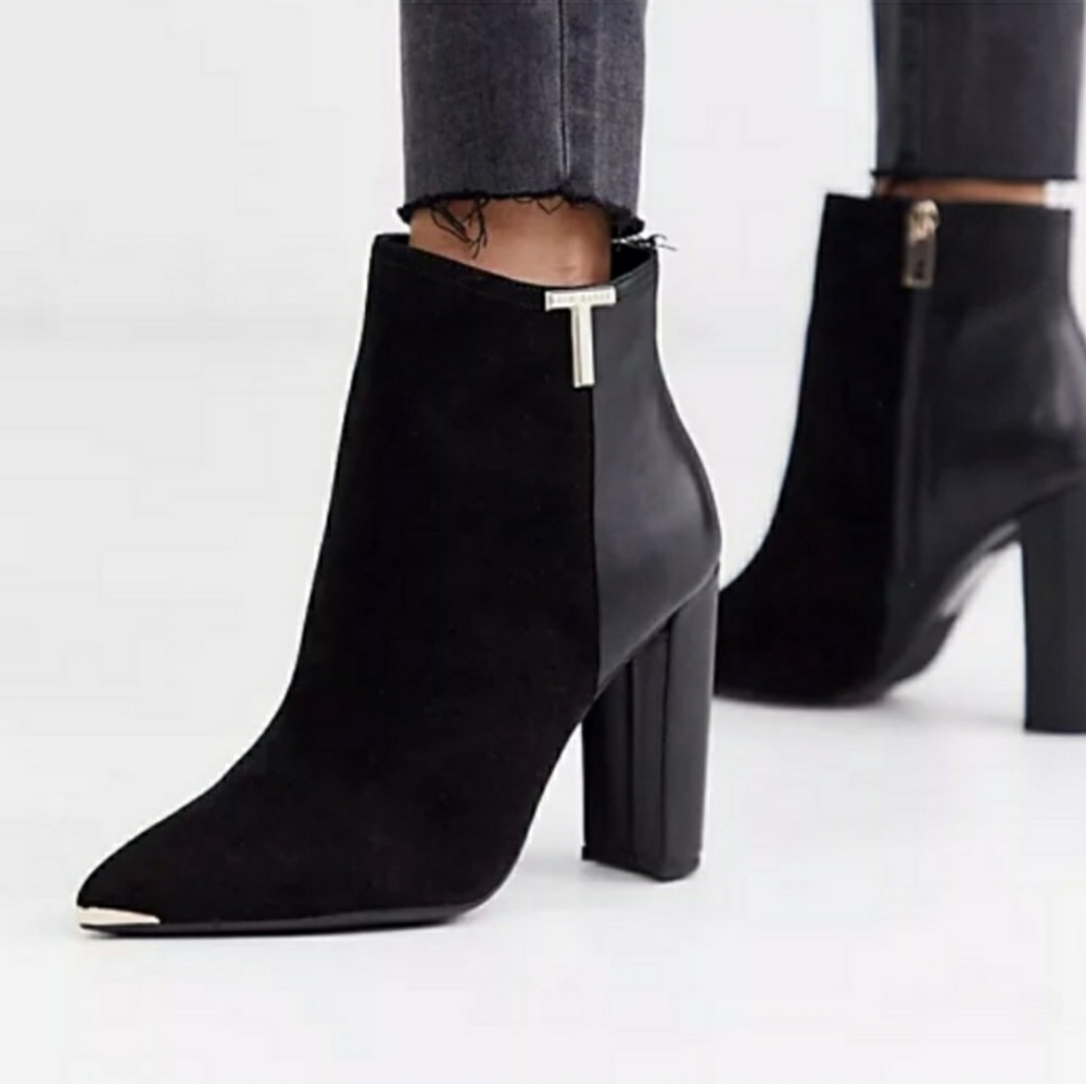 Ted Baker Inala T Leather Booties navy size 8.5